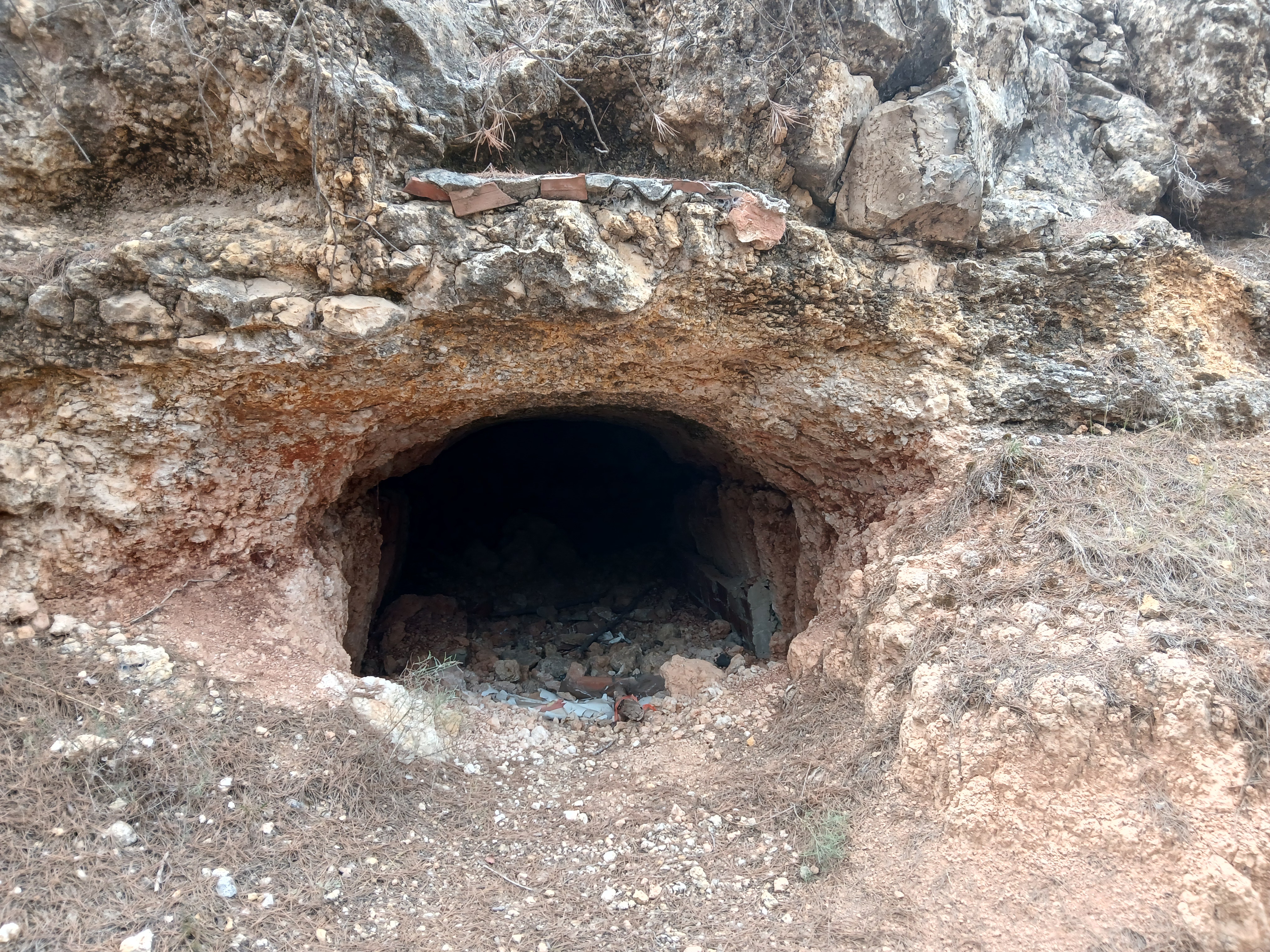 Cueva Pozo Viejo